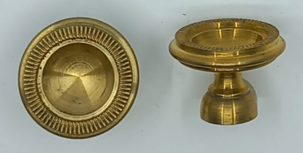 Bouton laiton 14.114  Louis XVI, cuvette, poli, diamètre 12 à 35mm