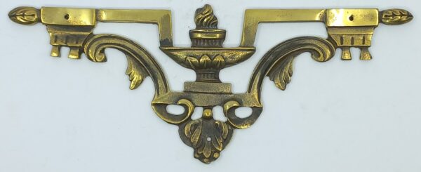 Tablier bronze 30.432.1  Louis XVI, patiné, 218x85mm.