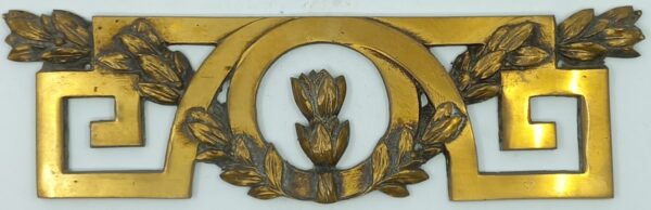 Tablier bronze 30.440.1  Louis XVI, patiné, 193x55mm.