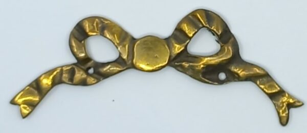 Noeud, bronze, 30.452.1  Louis XVI, patinés, 85x35mm.