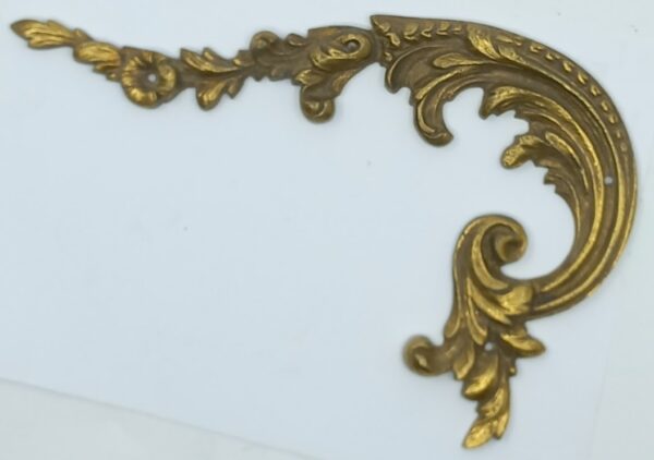 Motif, bronze, 30.449.1  Louis XVI, patinés, 145x95mm, G+D, prix de la paire.