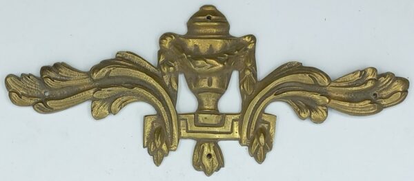 Tablier bronze 30.435.1  Louis XVI, patiné, 175x75mm.