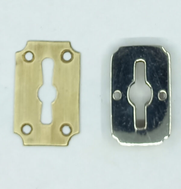 Entrée laiton 20.911,  .1 brossé ou .2 chromé, pour double panneton,  92x35mm, vers 1950.