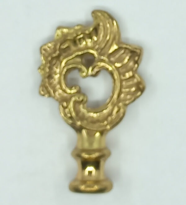 Clé laiton 12.151.1  anneau seul Louis XV, dim. 45x25mm.