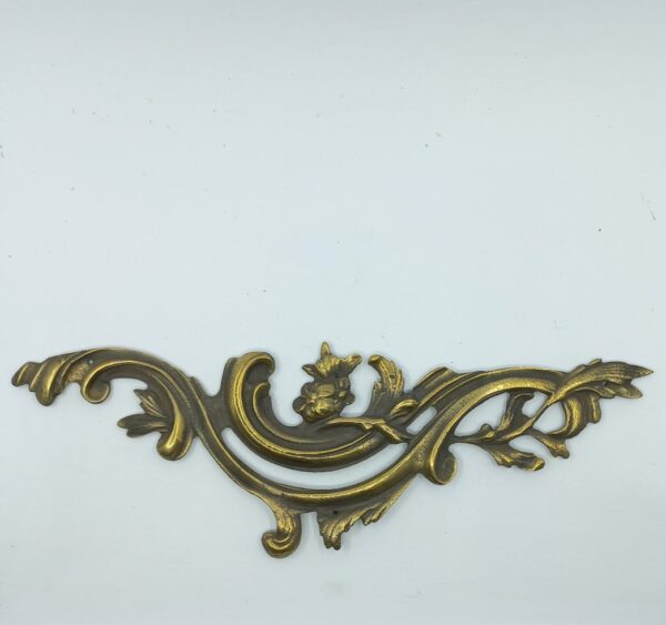 Tablier bronze 30.318.1  Louis XV, patiné, dim. 290x100mm.