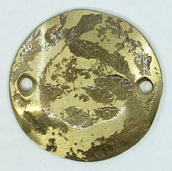 Rosace laiton 18.120.1 rustique, diamètre 40mm, percement sur demande.